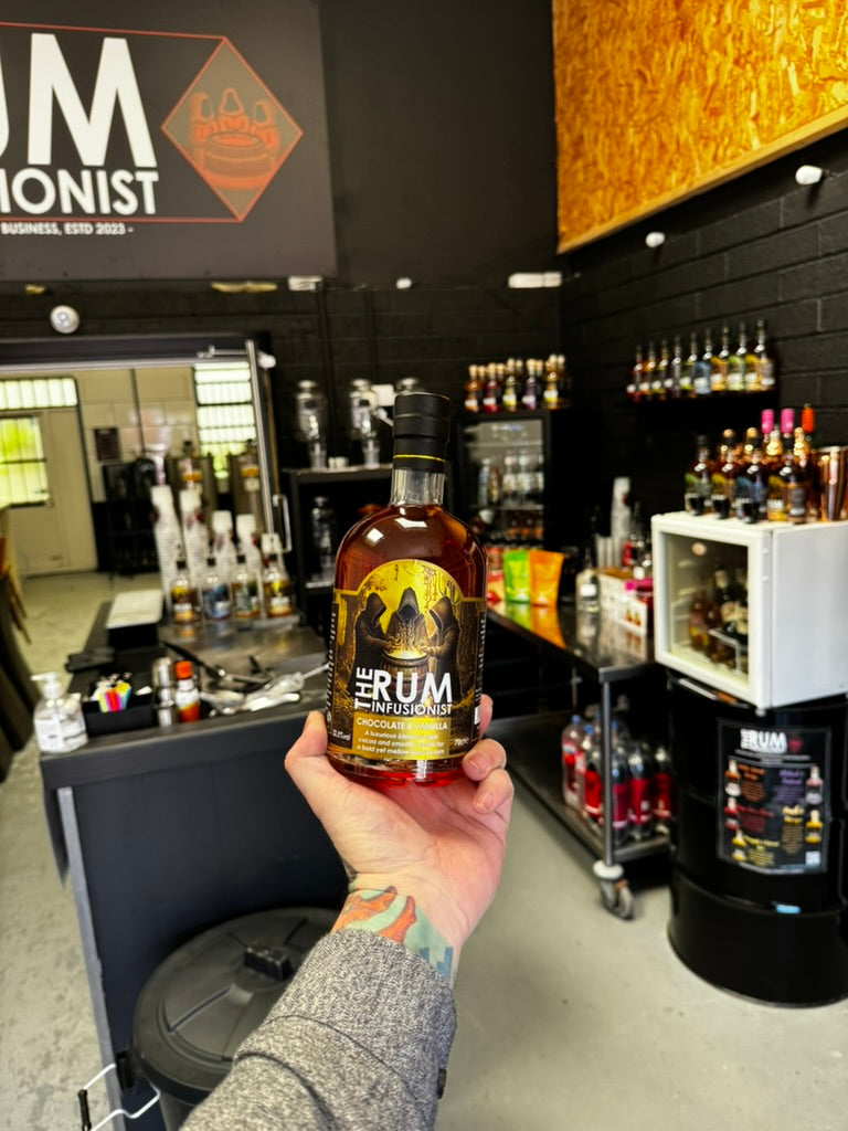 Chocolate & Vanilla Infused Rum – 32.5% ABV | The Rum Infusionist