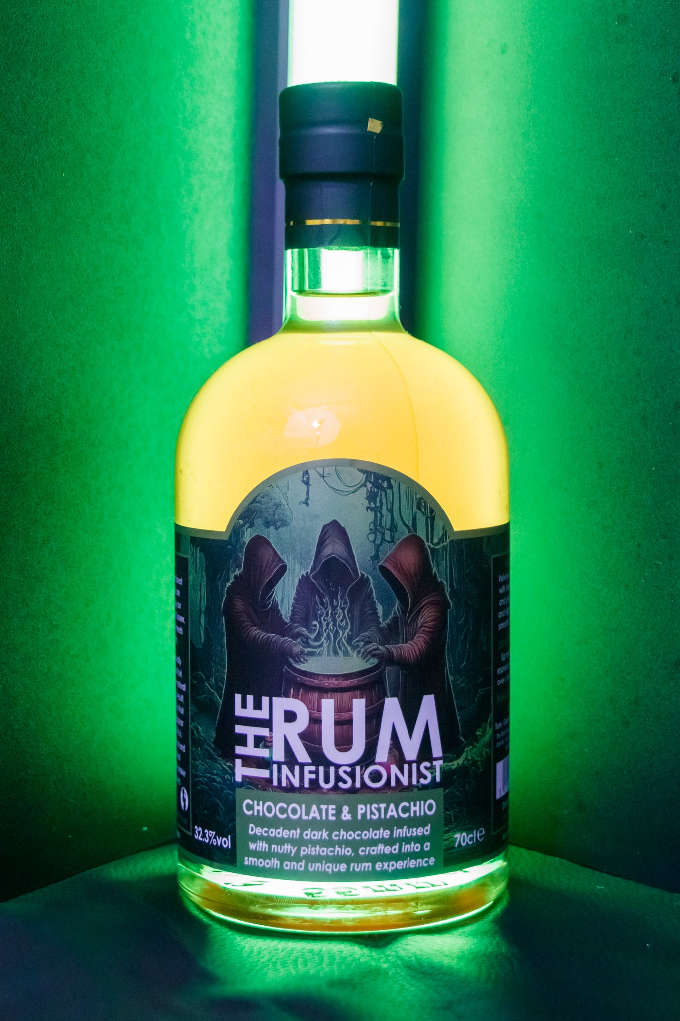 Chocolate & Pistachio Infused Rum – 32.3% ABV | The Rum Infusionist