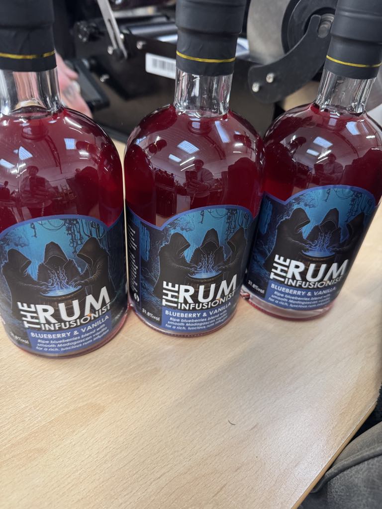 Blueberry & Vanilla Infused Rum - 70cl Bottle - 31.8% ABV - The Rum Infusionist